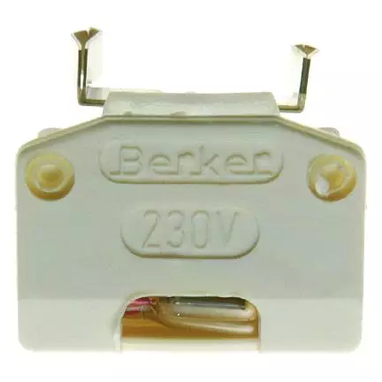  артикул 1615 название Berker Элемент подсветки для одноклавишных выключателей / кнопок цвет: белый ISO-Panzer IP44