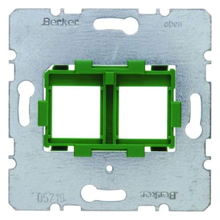  артикул 454104 название Berker Опорная пластина с зеленой вставкой, 2-местная  Модульные механизмы